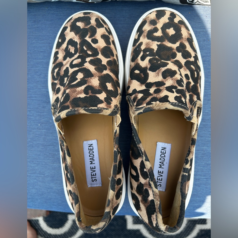 Steve Madden Cheetah Print Shoes. Size:6m - image 2